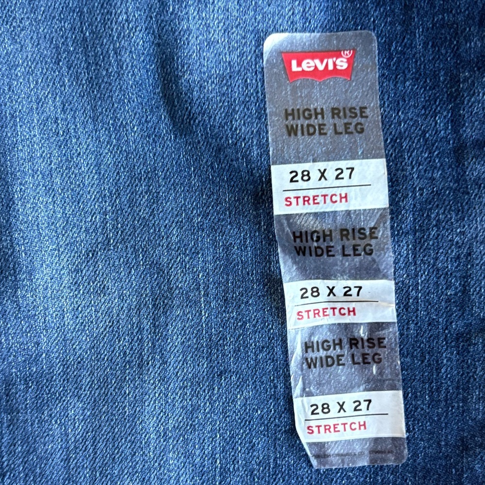 Levi's Women's Blue Flare & Wide Leg Jeans - Picture 9 of 15
